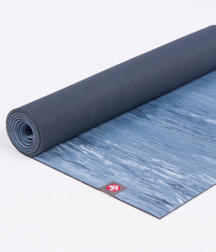 Manduka Yoga Mat Ekolite 4mm 71 - Ebb Marbled Blue - Ironwood Yoga Studios